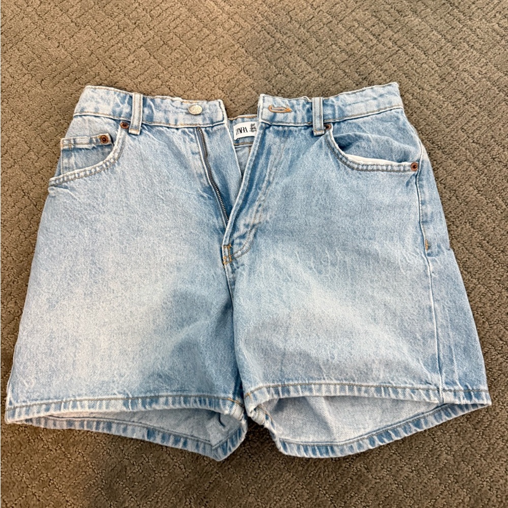 Zara Light Wash Denim High-Waist Shorts